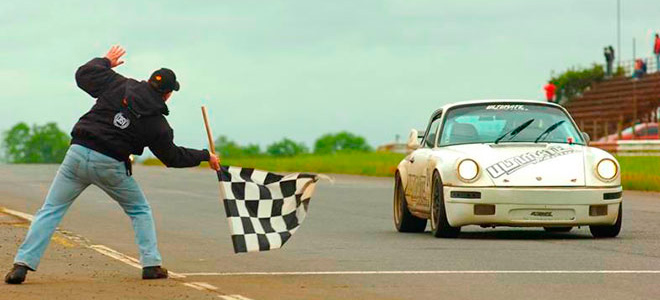 Ultimate Racing